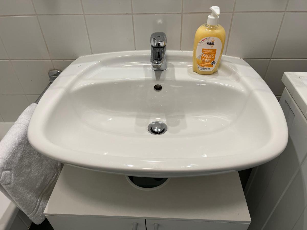شقة Cool Schonbrunn Apt 2Br فيينا المظهر الخارجي الصورة