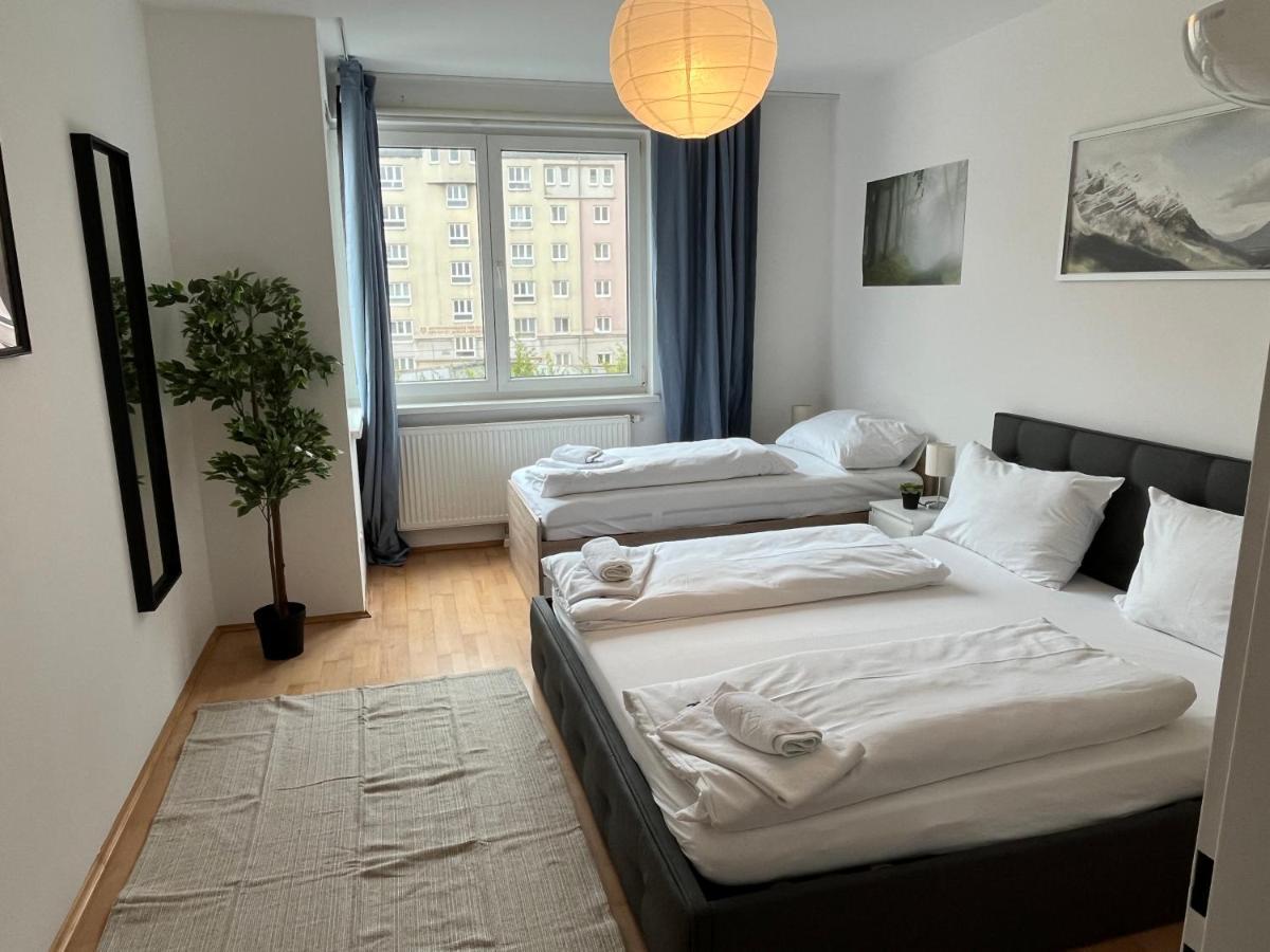 شقة Cool Schonbrunn Apt 2Br فيينا المظهر الخارجي الصورة